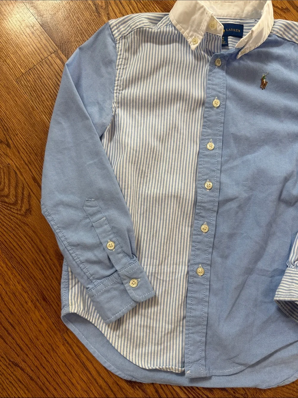 Boy’s Ralph Lauren Button Up Shirt. Size Small 8. Like New Condition.